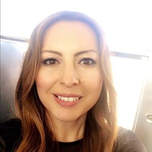 Meet your Posher, Lily